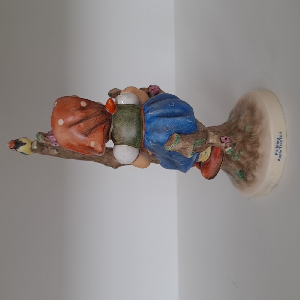 Goebel Hummel Apple Tree Girl Figurine | Sitting in a tree with bird | 6" - Picture 4 of 8